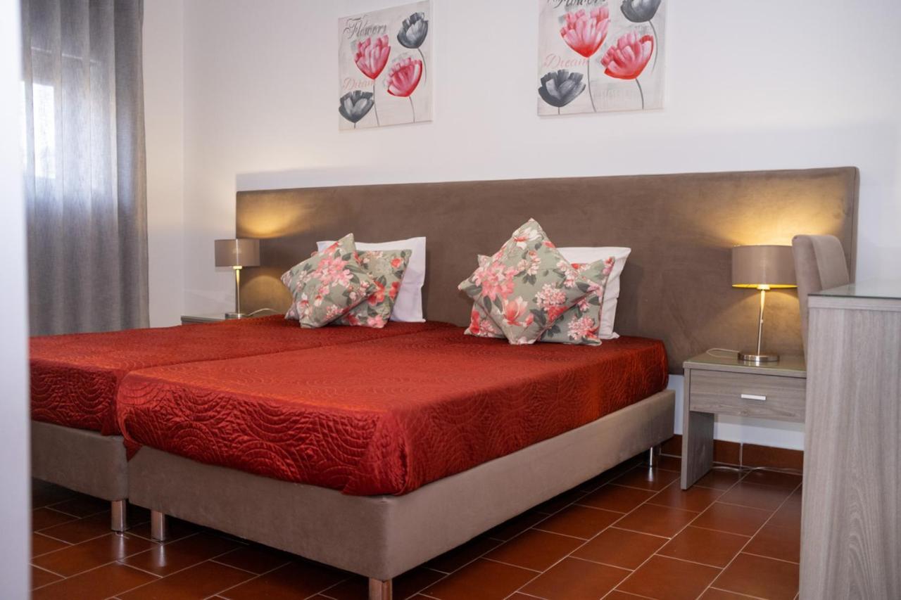 Casa Godinho Apartment Sao Martinho do Porto Room photo